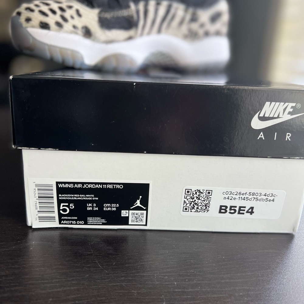 Jordan Retro 11 Animal Instinct - Picture 7 of 8